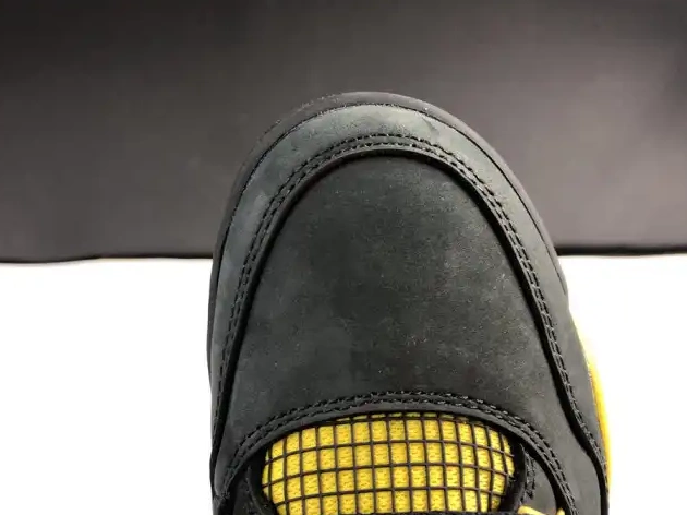 Chep Onekick Thunder Jordan Air 308497-008 4 Retro 0422
